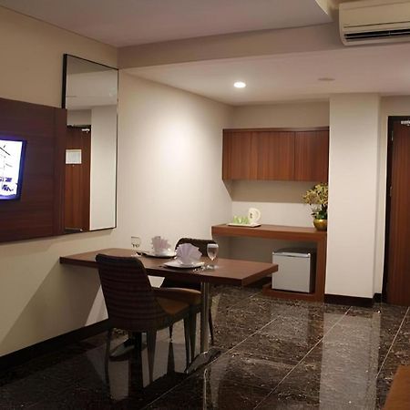 Atrium Premiere Cilacap Eksteriør bilde