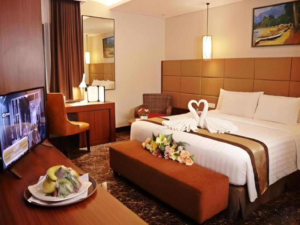 Atrium Premiere Cilacap Eksteriør bilde