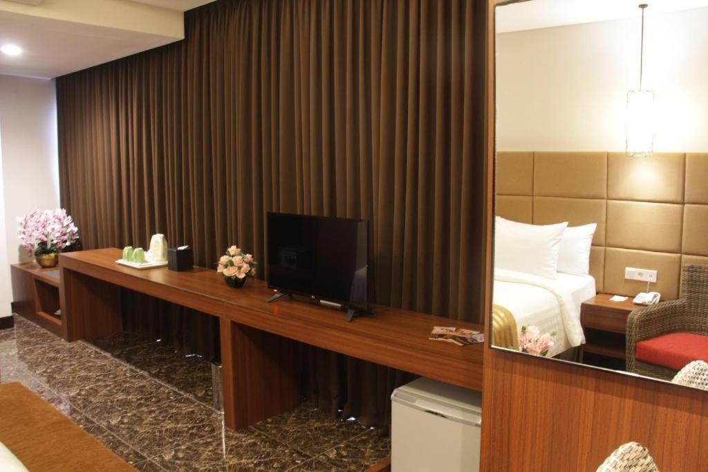 Atrium Premiere Cilacap Eksteriør bilde