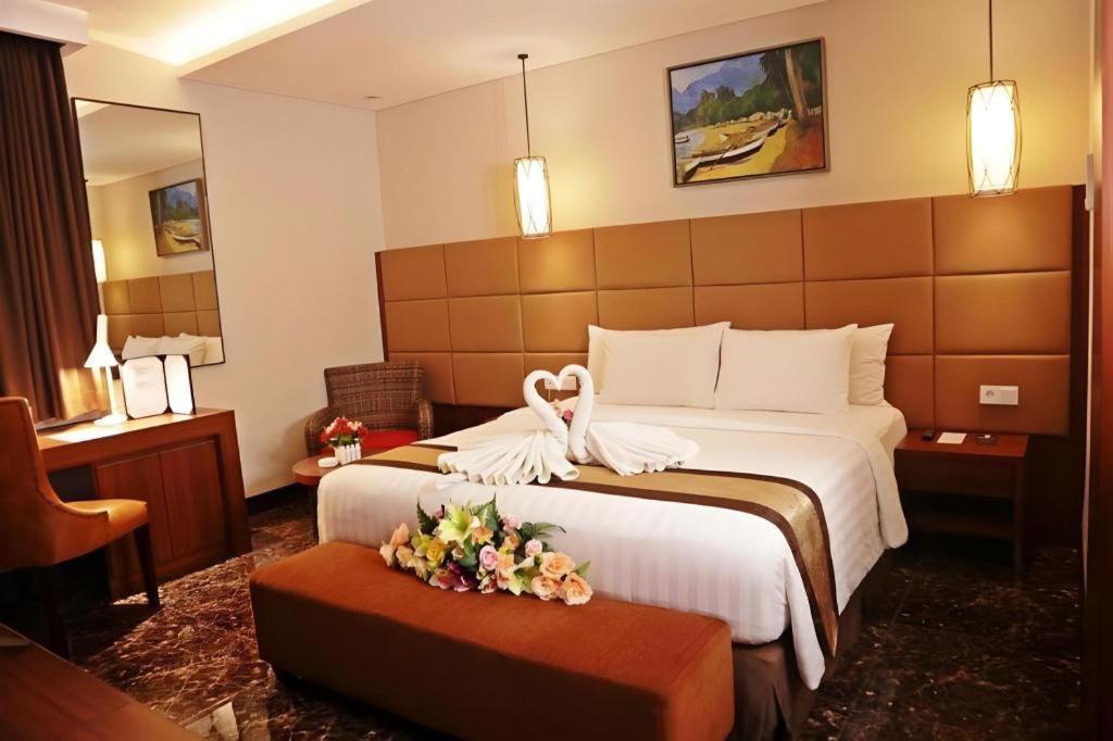 Atrium Premiere Cilacap Eksteriør bilde