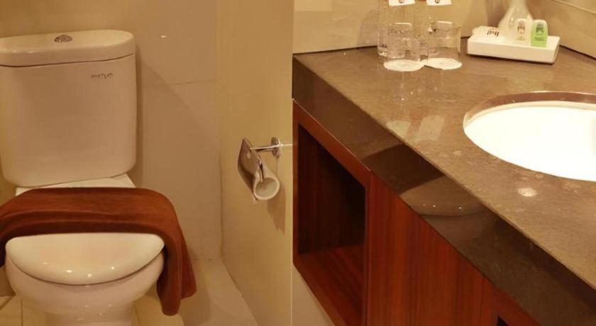 Atrium Premiere Cilacap Eksteriør bilde