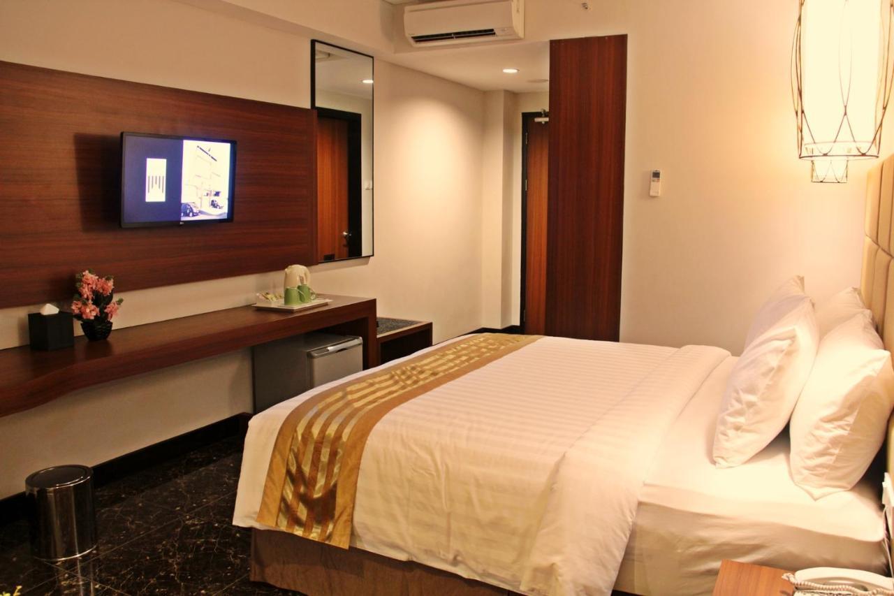 Atrium Premiere Cilacap Eksteriør bilde